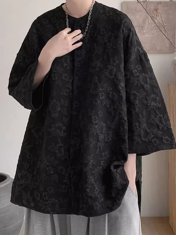 ジェンダーレスファッション 浮き立つ花柄ジャケット