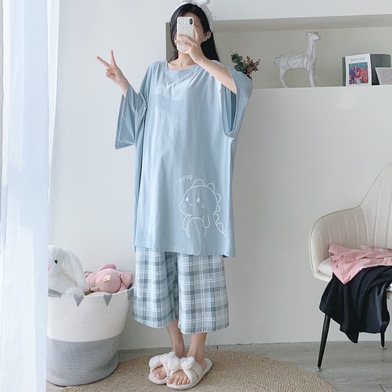 ジェンダーレスファッション ゆったりダイナソー七分袖パジャマセット