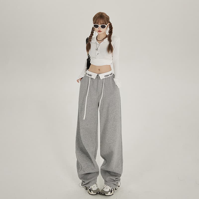 ジェンダーレスファッション ゆったりワイドスウェットパンツ